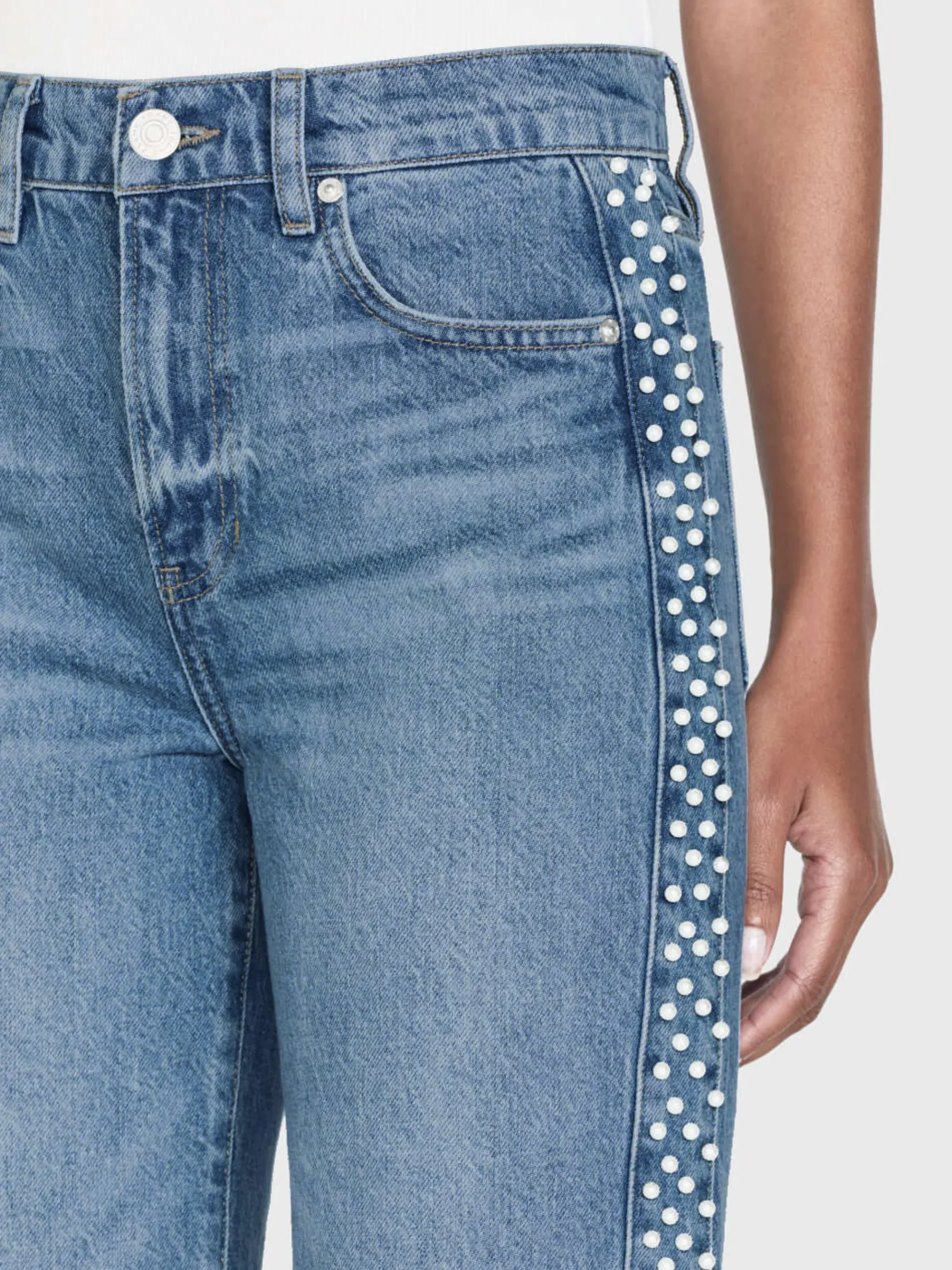 Women FRAME Atelier Le Jane Crop in Daylight Pearl