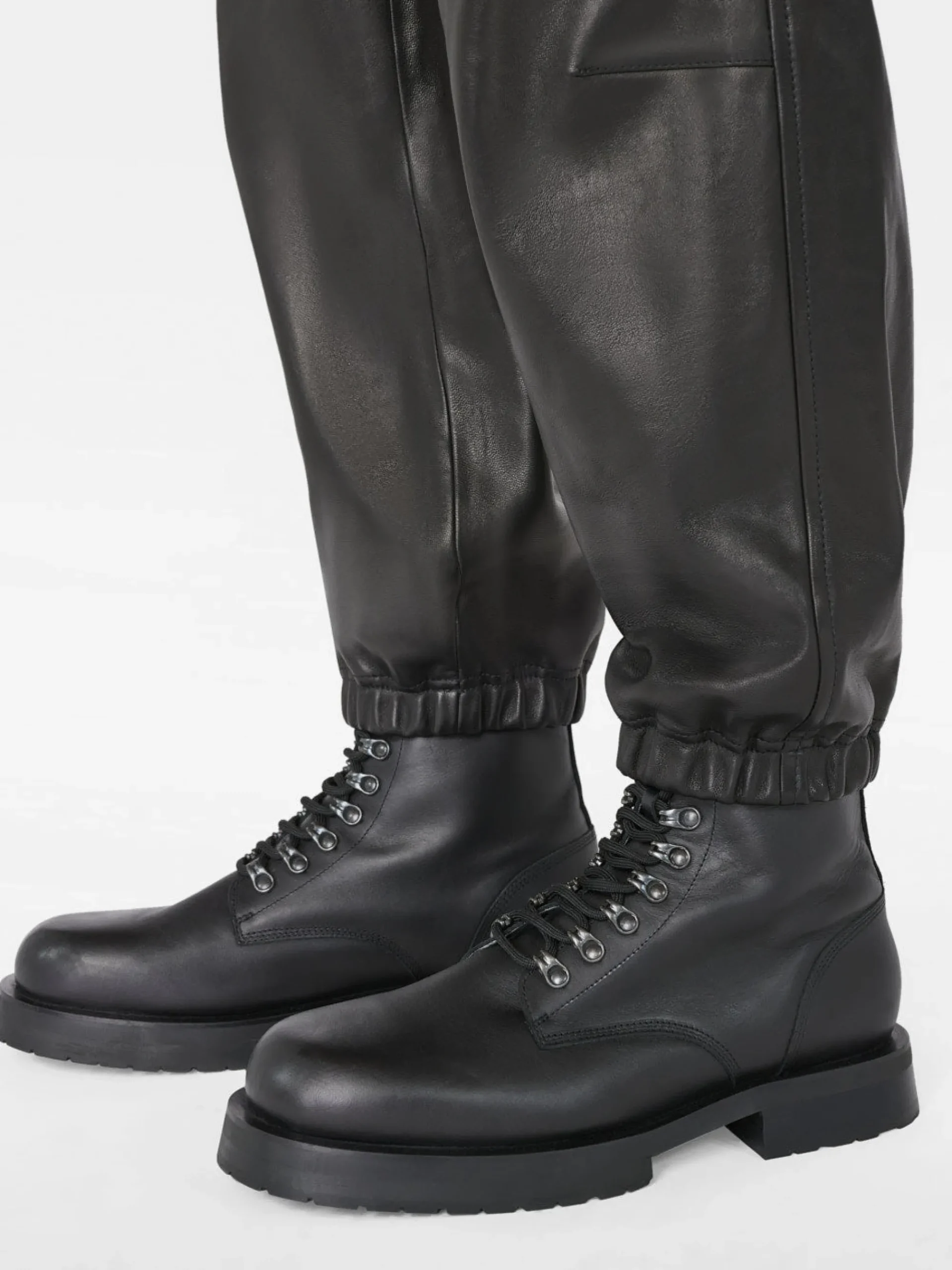 FRAME Cargo Leather Pant in