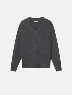 Women FRAME Chunky V-Neck Sweater in Charcoal Heather