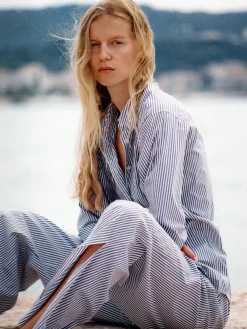 Women FRAME Drawstring Lounge Pant in Dark Chambray Multi