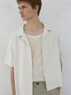 FRAME Duo Fold Relaxed Short Sleeve Shirt in White Sand