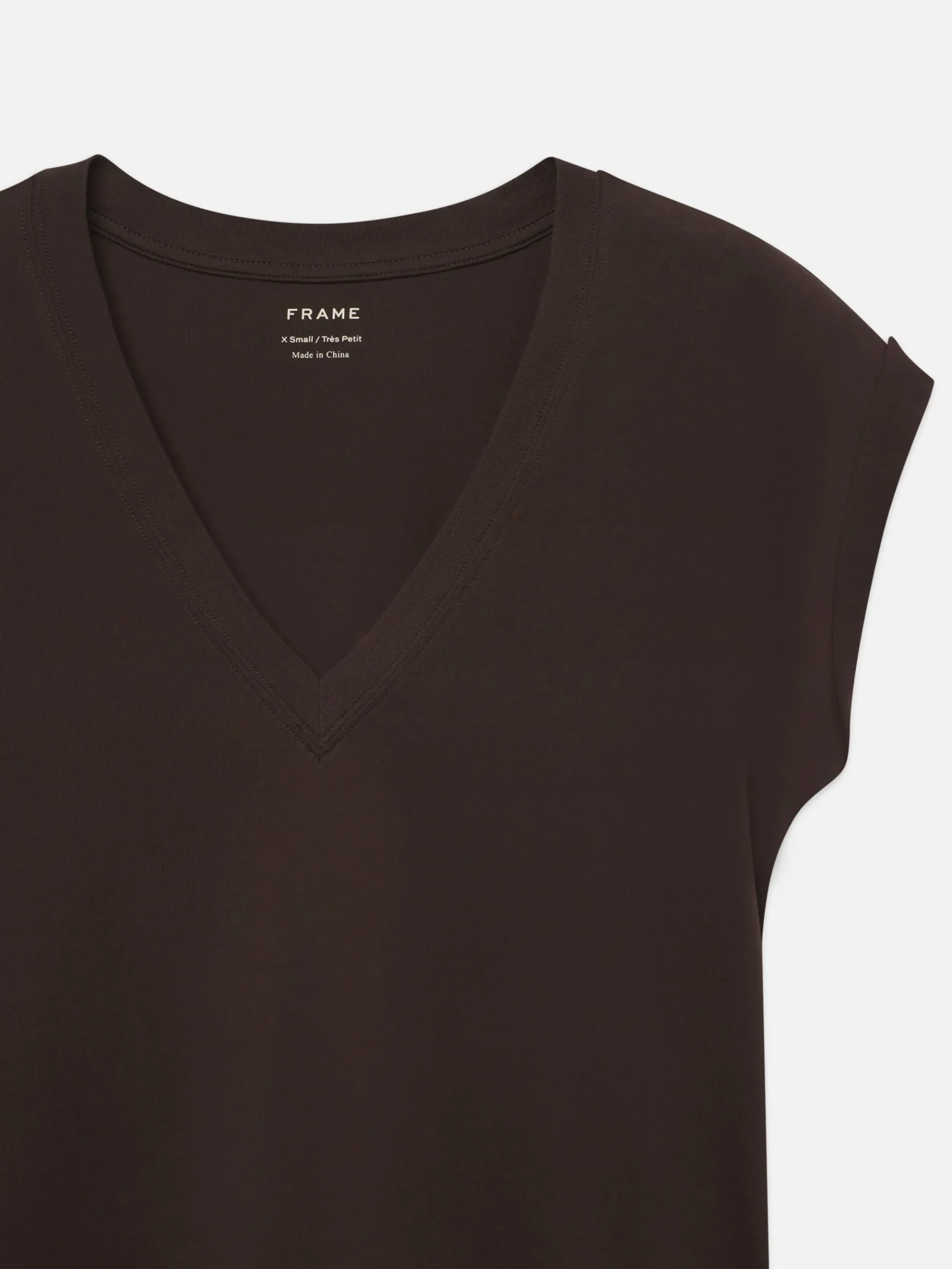 Women FRAME Easy V-Neck Tee in Chocolate Brown