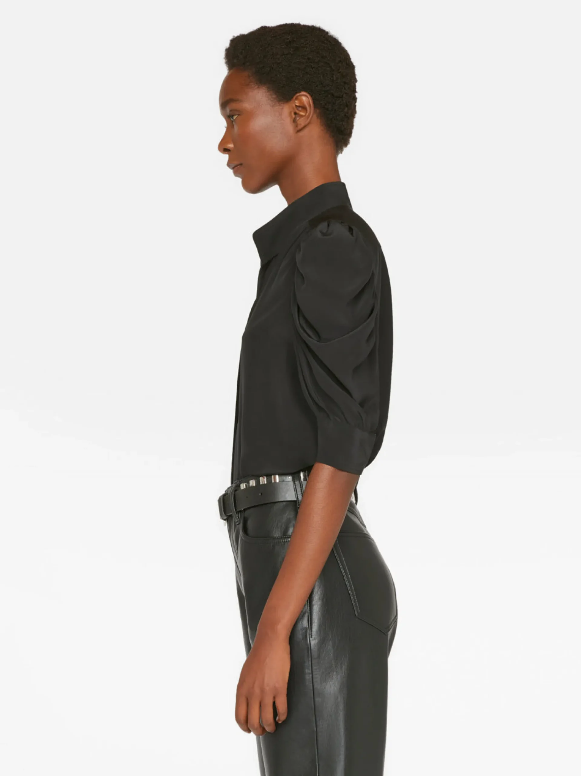 Women FRAME Gillian Top in