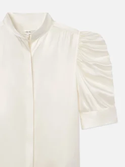 Women FRAME Gillian Top in Off White