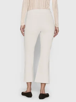 Women FRAME Le Crop Mini Boot in Au Natural Clean