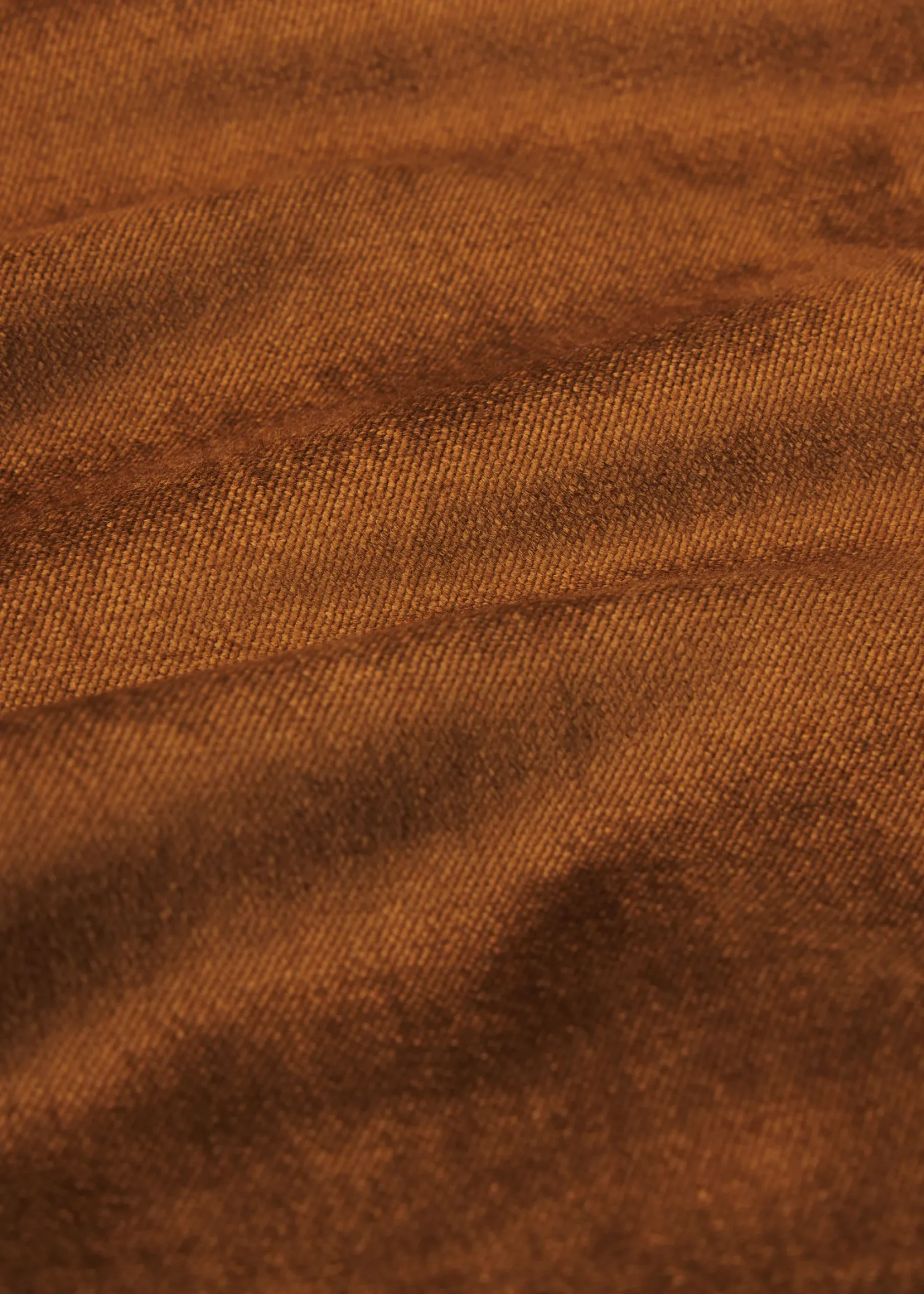 Women FRAME Le High Flare Velvet in Bronze Velvet