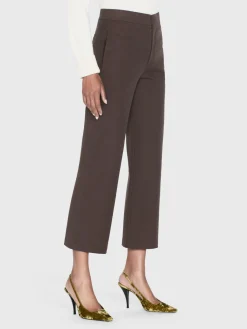 Women FRAME Le Jane Crop Trouser in Chocolate Brown