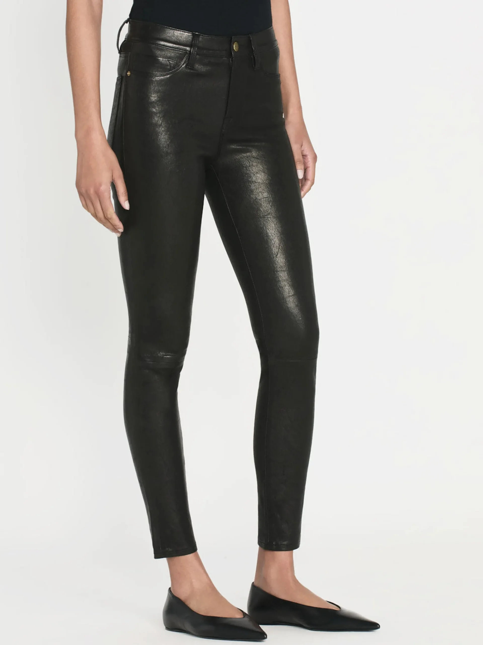 Women FRAME Leather Le High Skinny in Washed Black