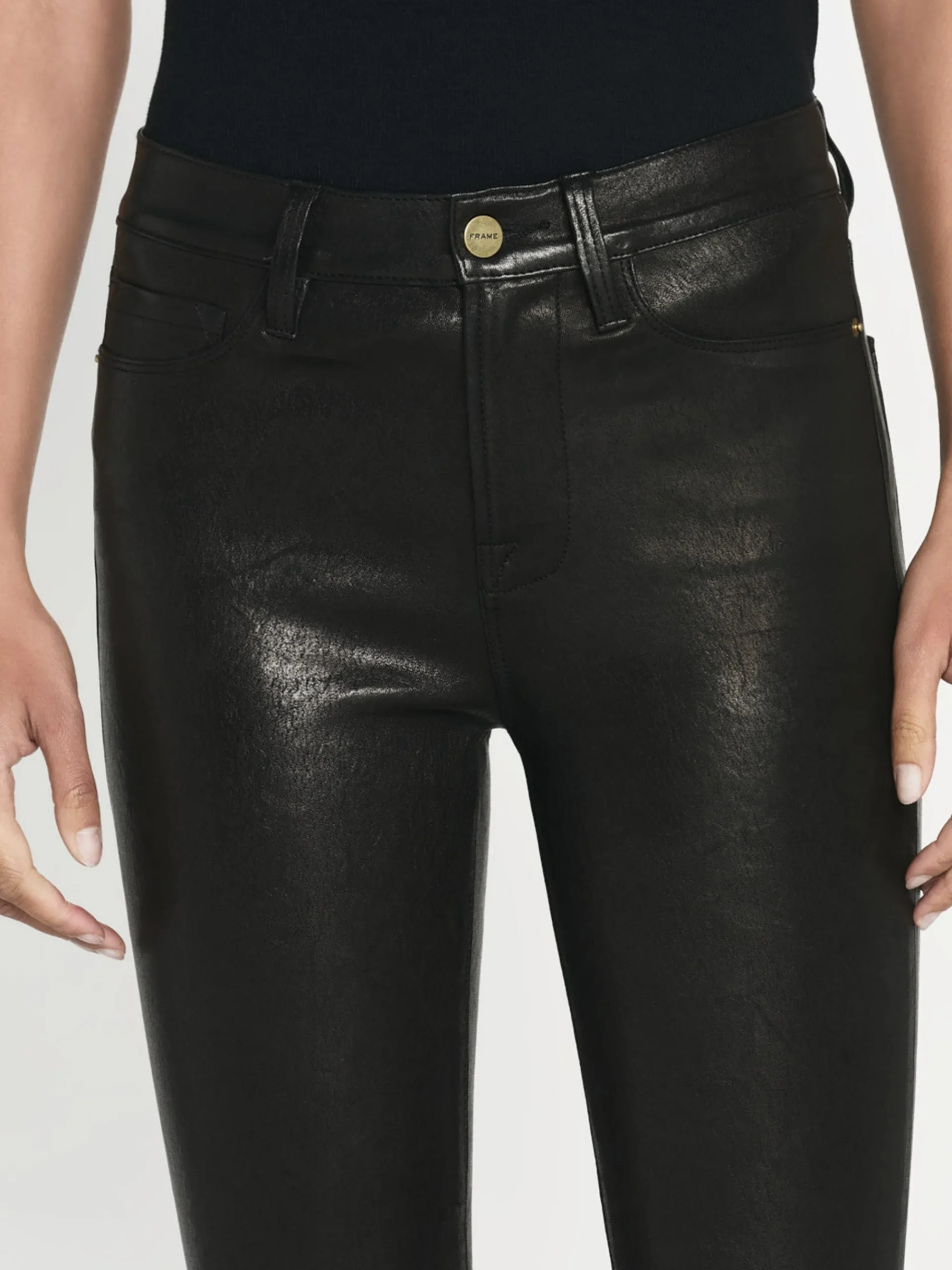 Women FRAME Leather Le High Skinny in Washed Black