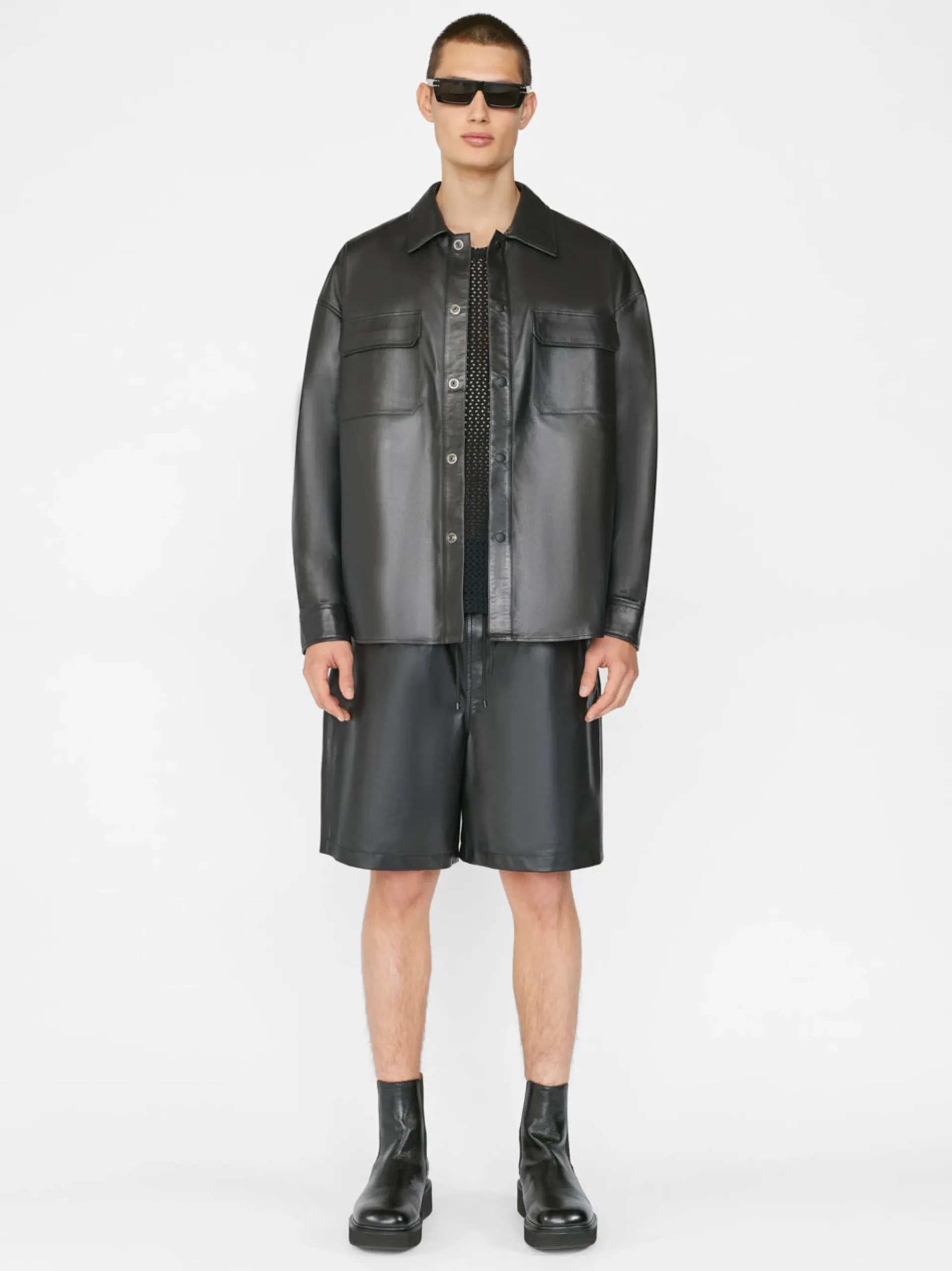 FRAME Leather Short in