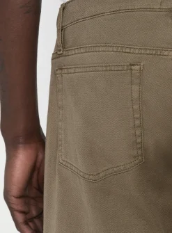 FRAME L'Homme Slim Lightweight Twill in Garage Dry Sage