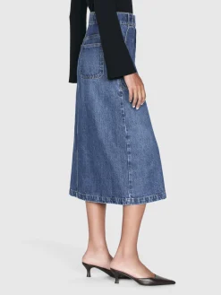 Women FRAME Modern Pocket Midi Skirt in