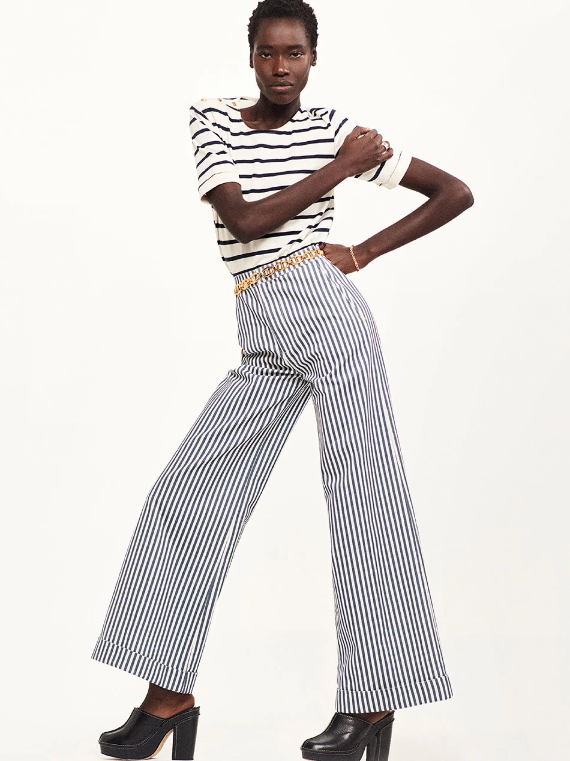 Women FRAME Open Link Chain Belt in