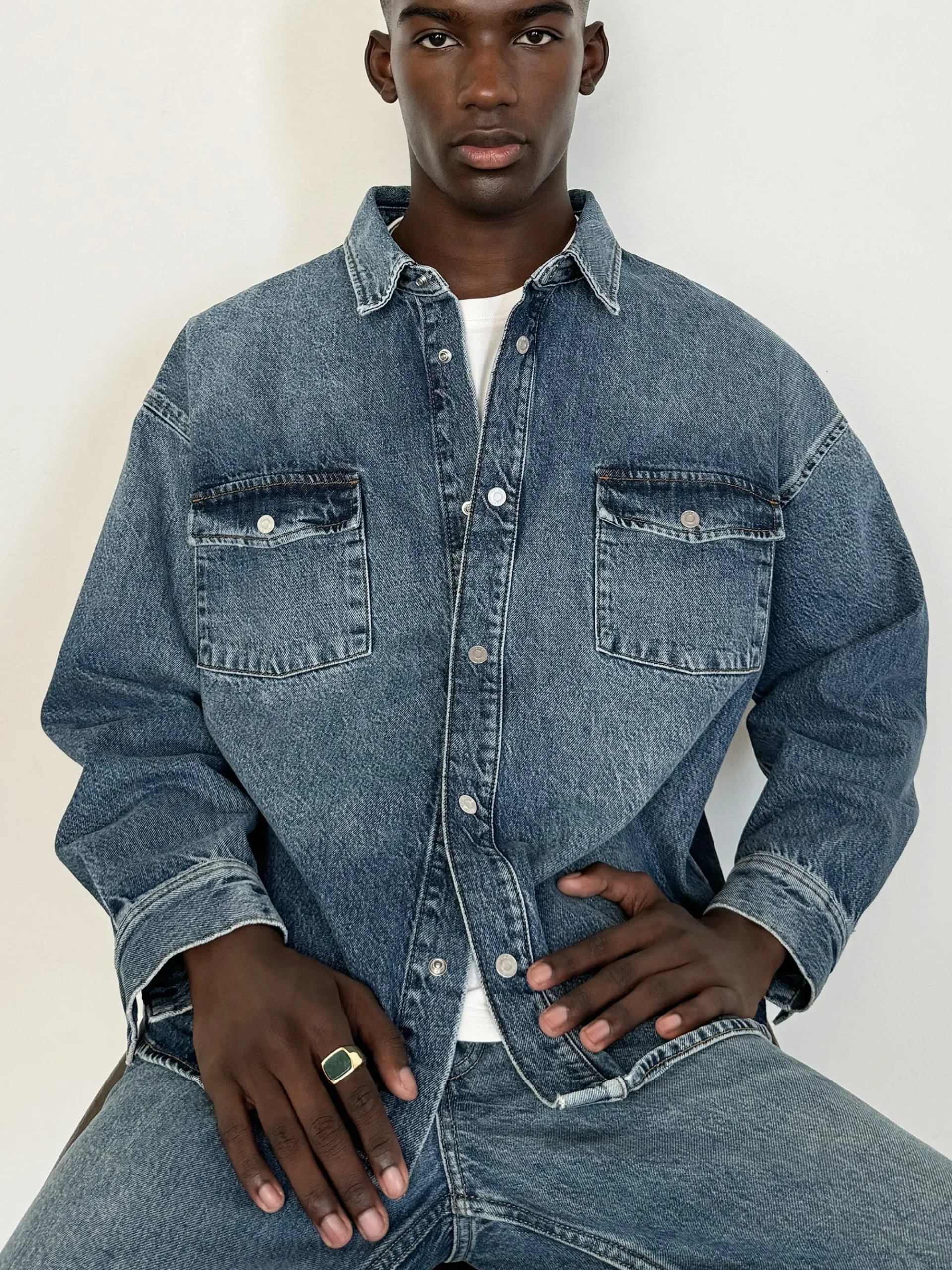 FRAME Relaxed Denim Shirt in