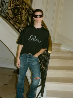 FRAME Ritz Men's Cropped Relaxed T Shirt in