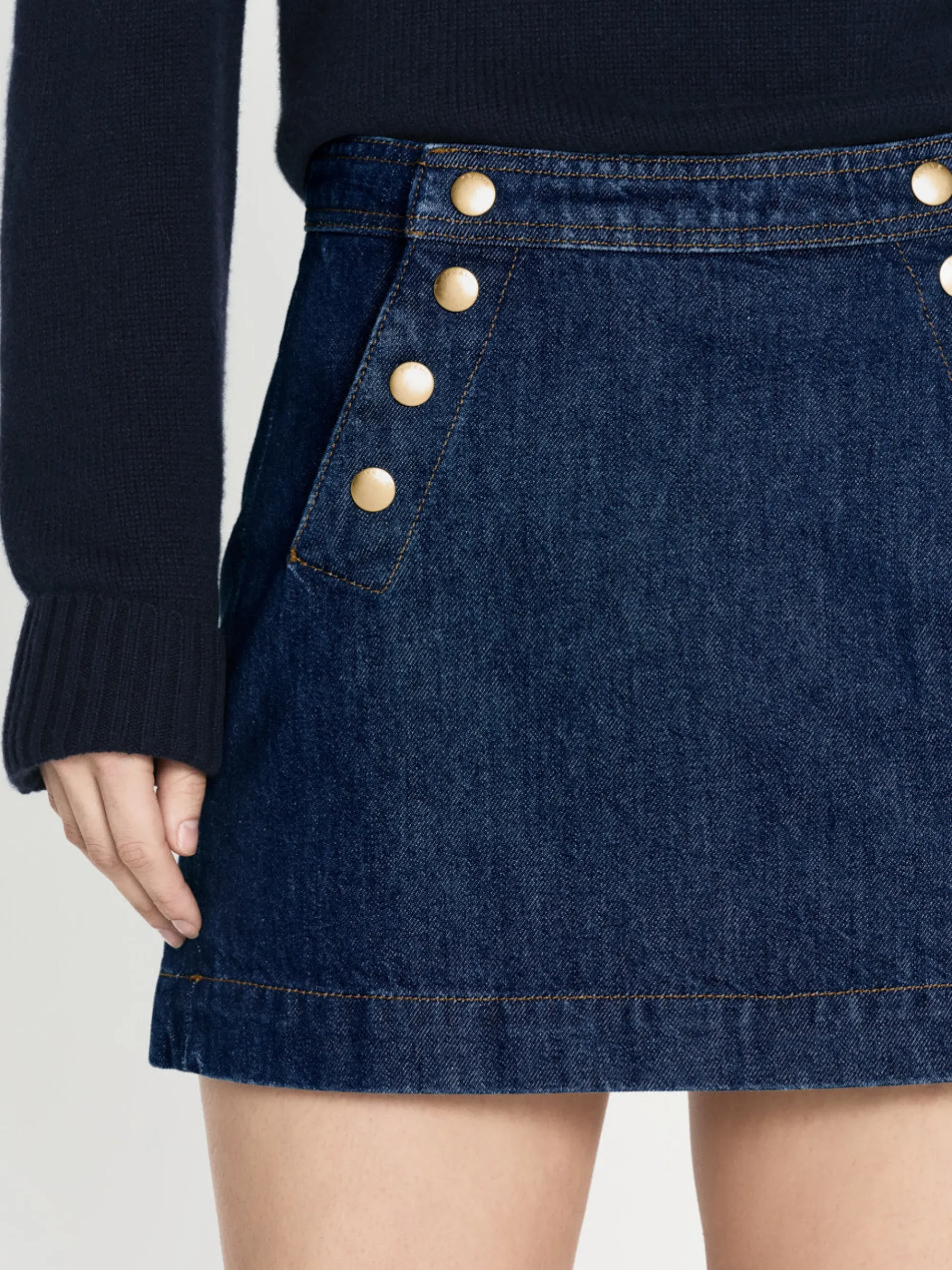 Women FRAME Sailor Snap Skirt in