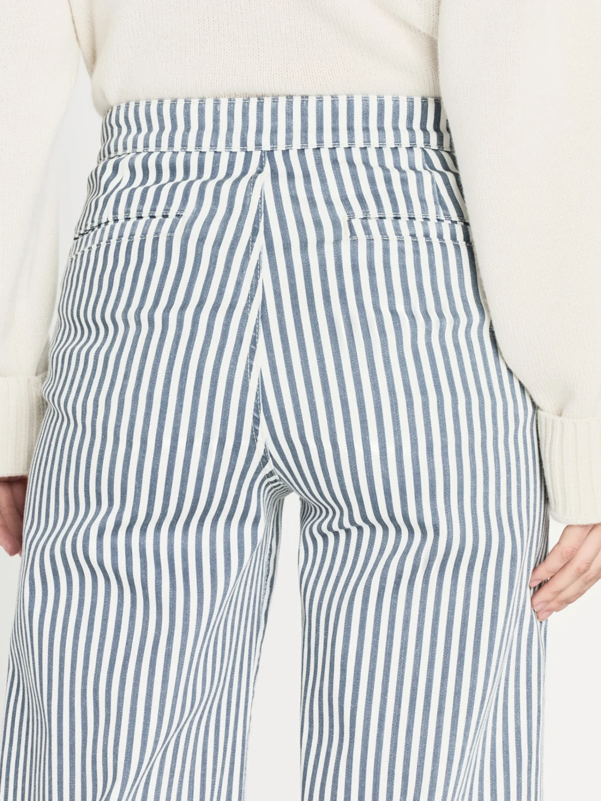 Women FRAME Tailored Trouser in Seaport Stripe