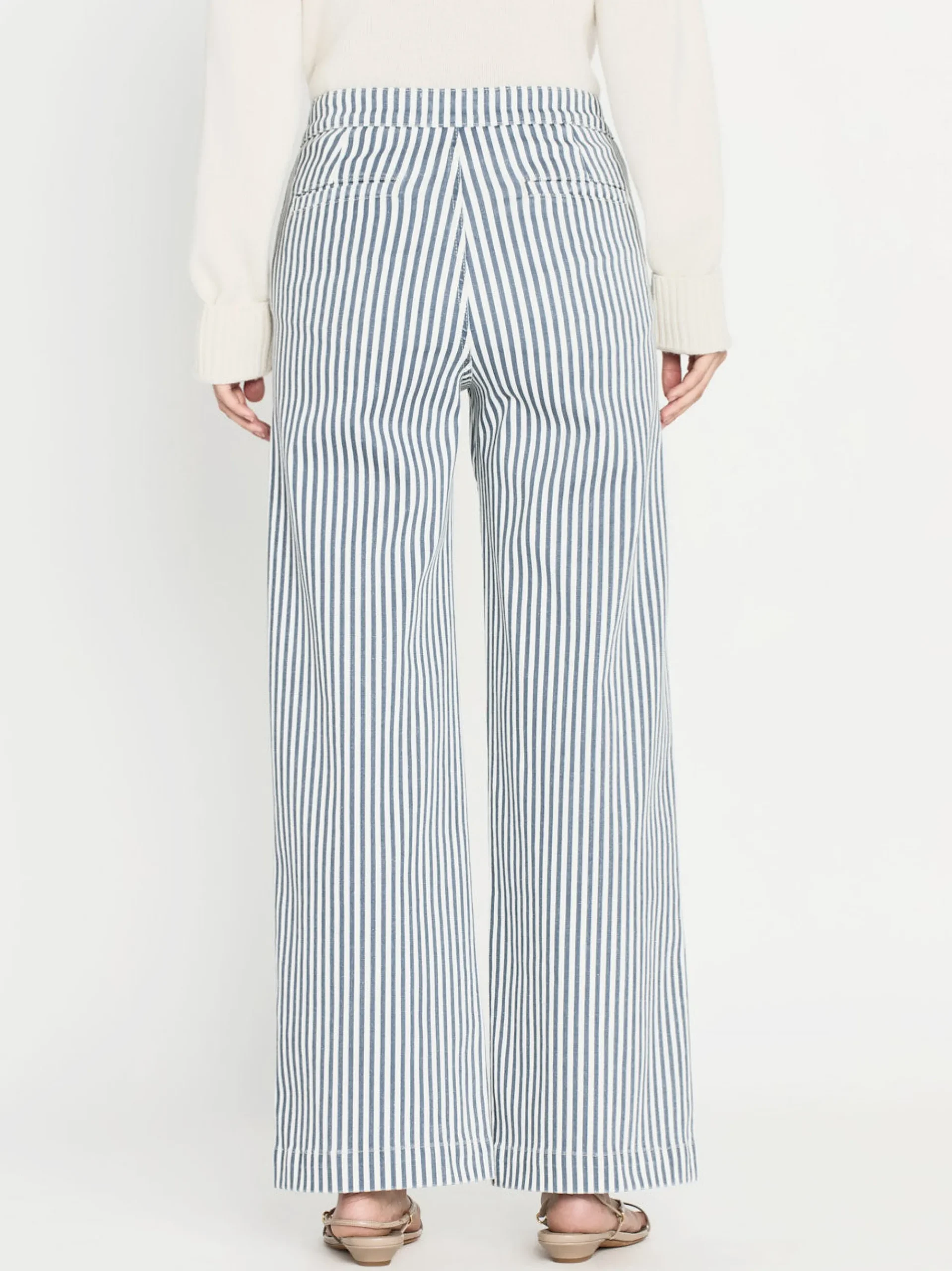 Women FRAME Tailored Trouser in Seaport Stripe
