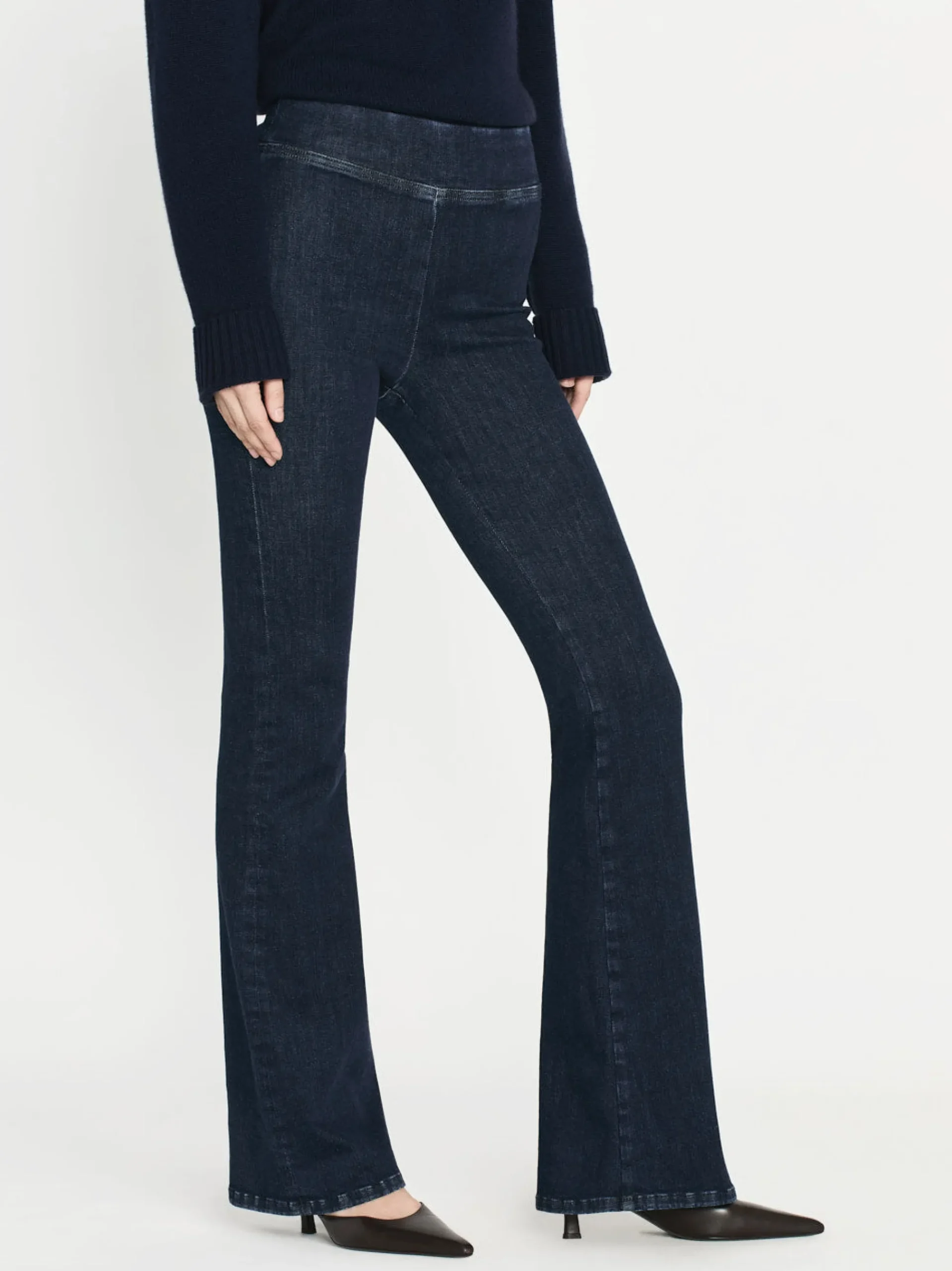 Women FRAME The Jetset Flare in