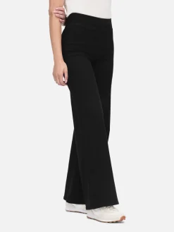 Women FRAME The Jetset Wide Leg in Sheen Noir