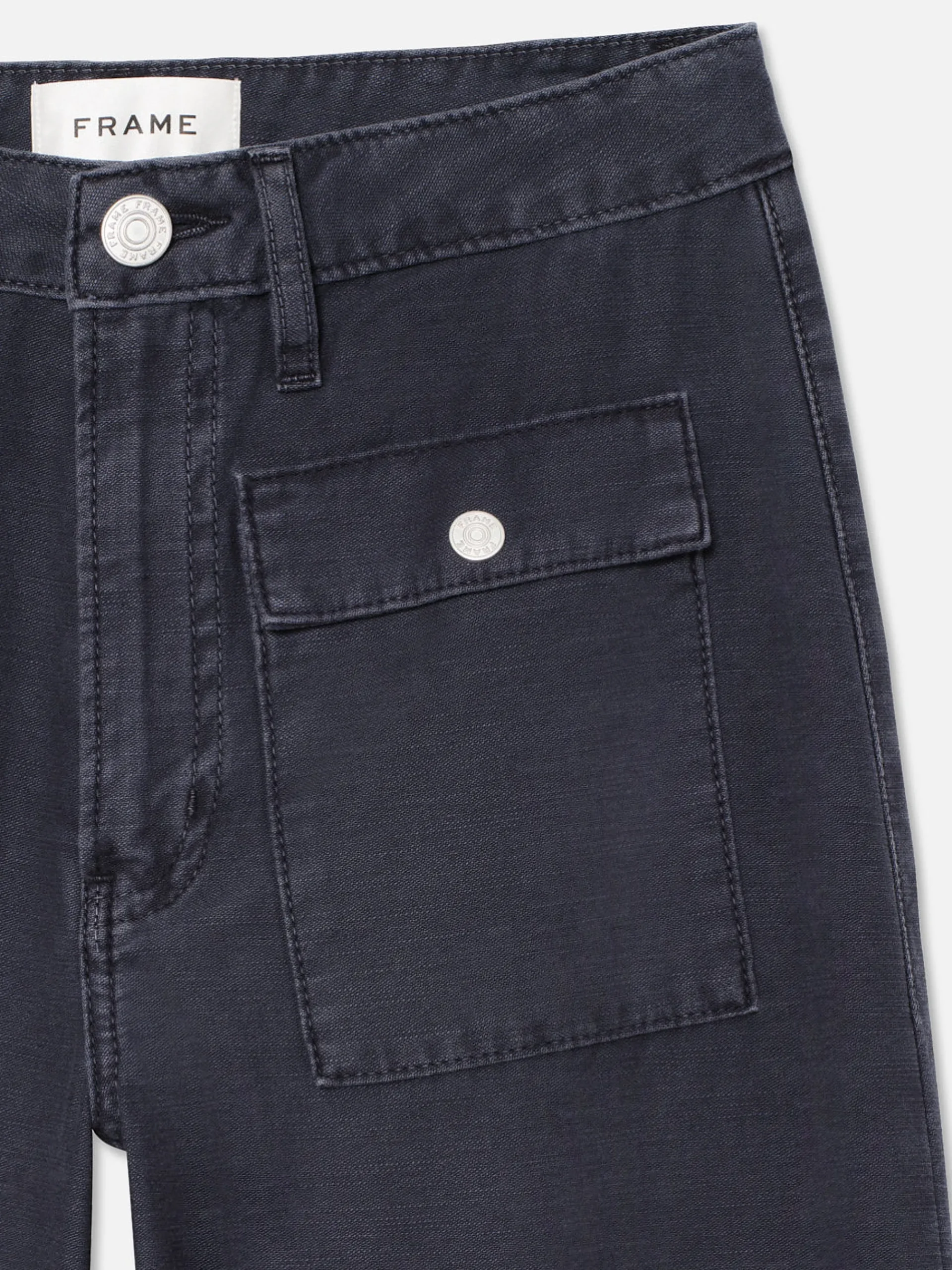 Women FRAME The 70's Patch Pocket Crop Straight in Washed Navy