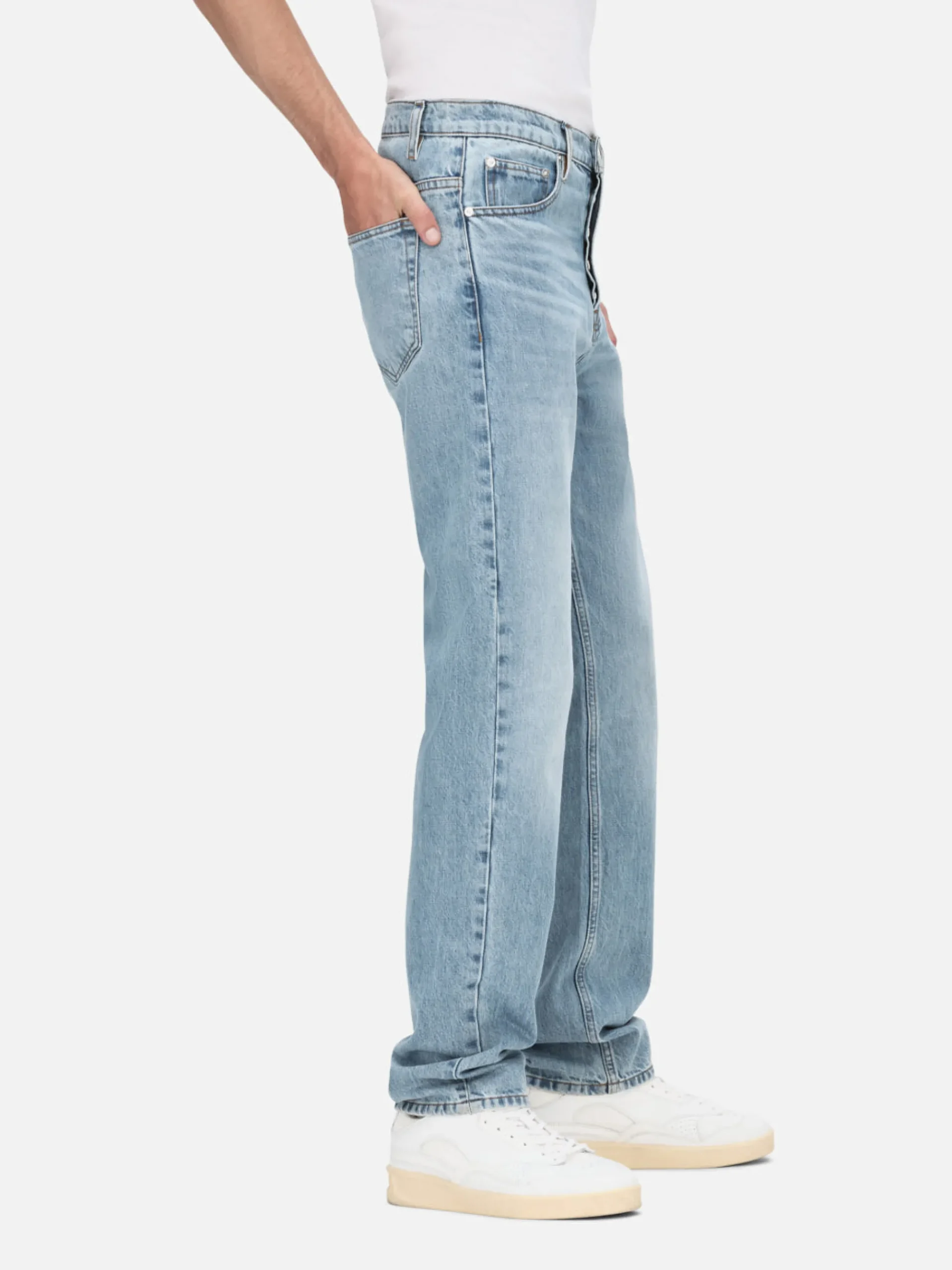 FRAME The Straight Jean in