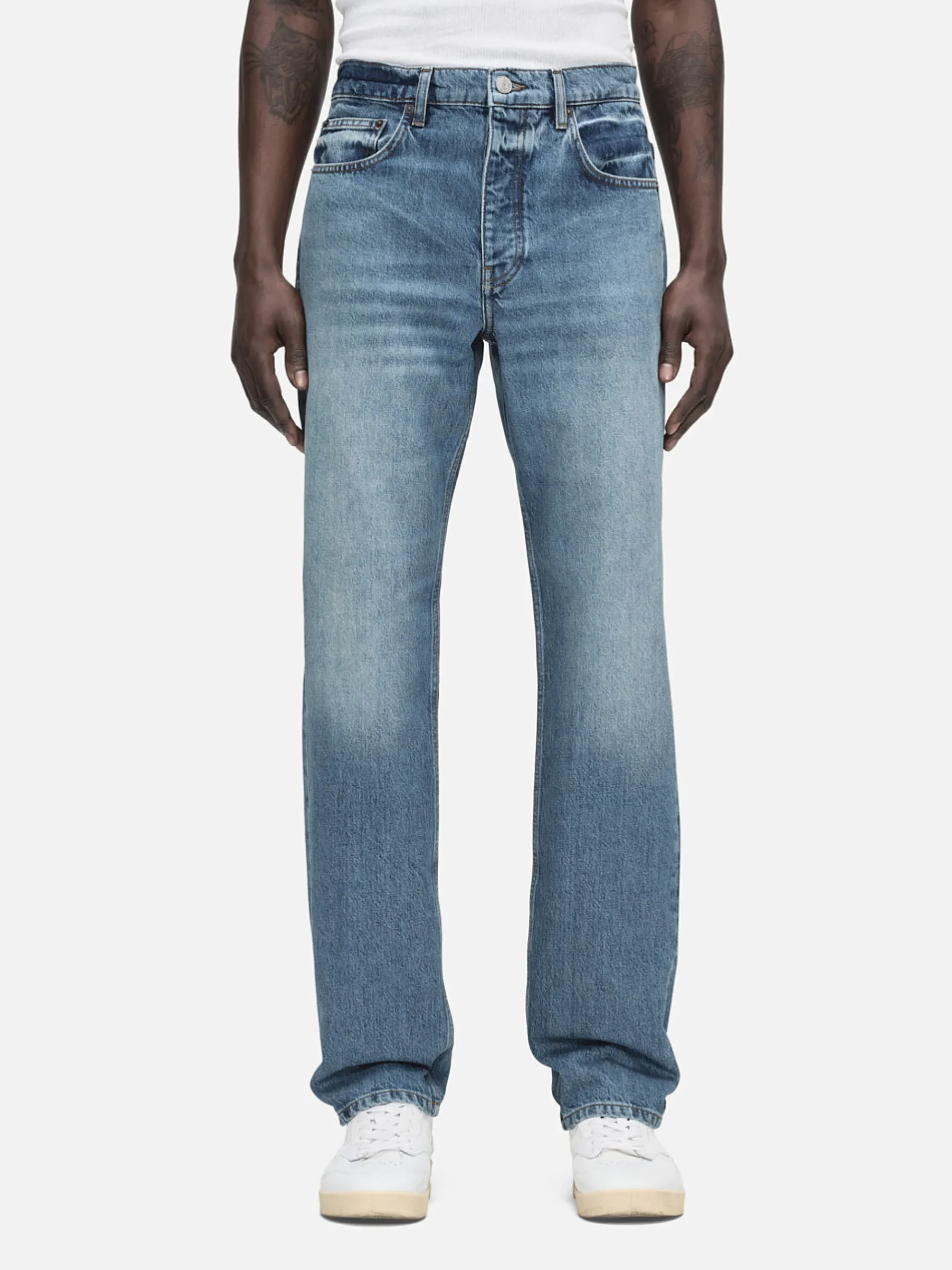 FRAME The Straight Jean in Raywood Clean