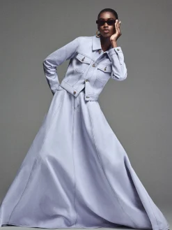 Women FRAME The Tailored Denim Jacket in